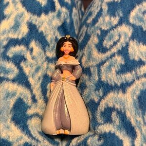 Disney Jasmine Figure in Purple and White Dress